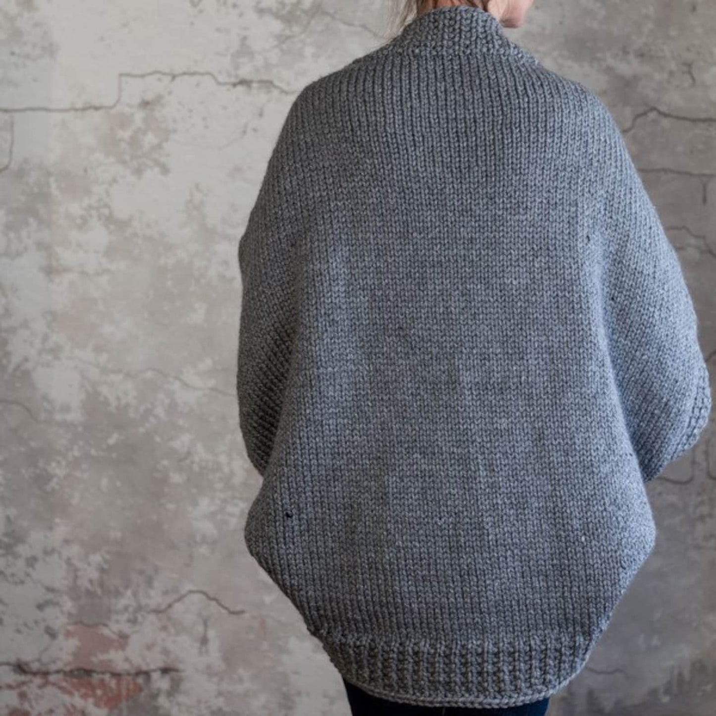 BEGINNER Knitting Pattern - Scoop Sweater Solanly