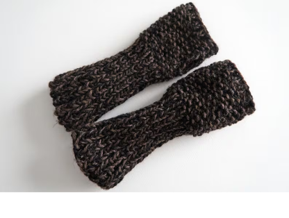 Cozy Hug Wrap & Fingerless Armlets Set Solanly