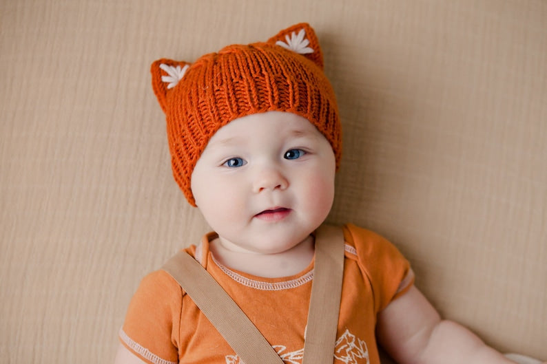KNITTING PATTERN - Simple Kitten or Fox Ears Beanie Solanly