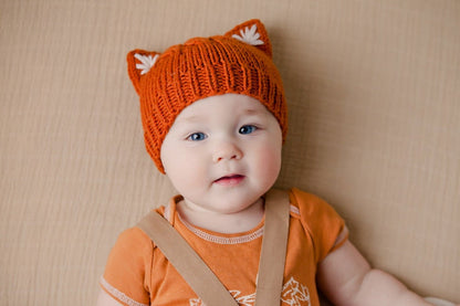 KNITTING PATTERN - Simple Kitten or Fox Ears Beanie Solanly